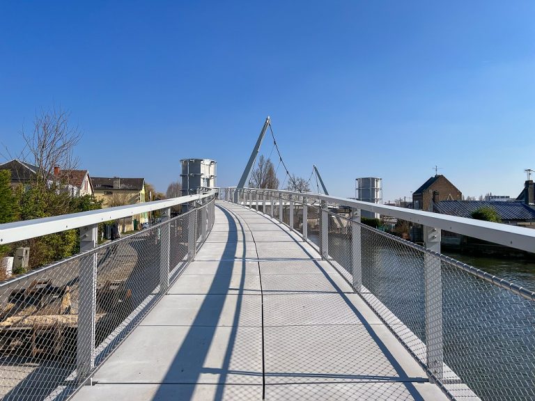 Un centre-ville connecté aux hortillonnages